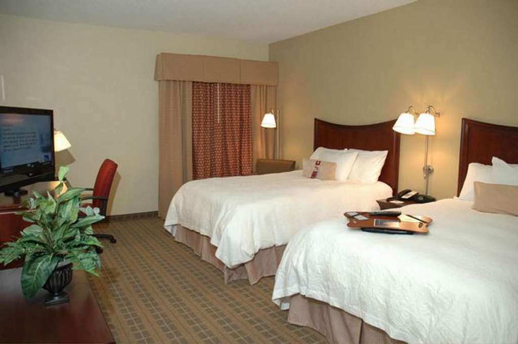 Hampton Inn Charlotte Monroe Zimmer foto